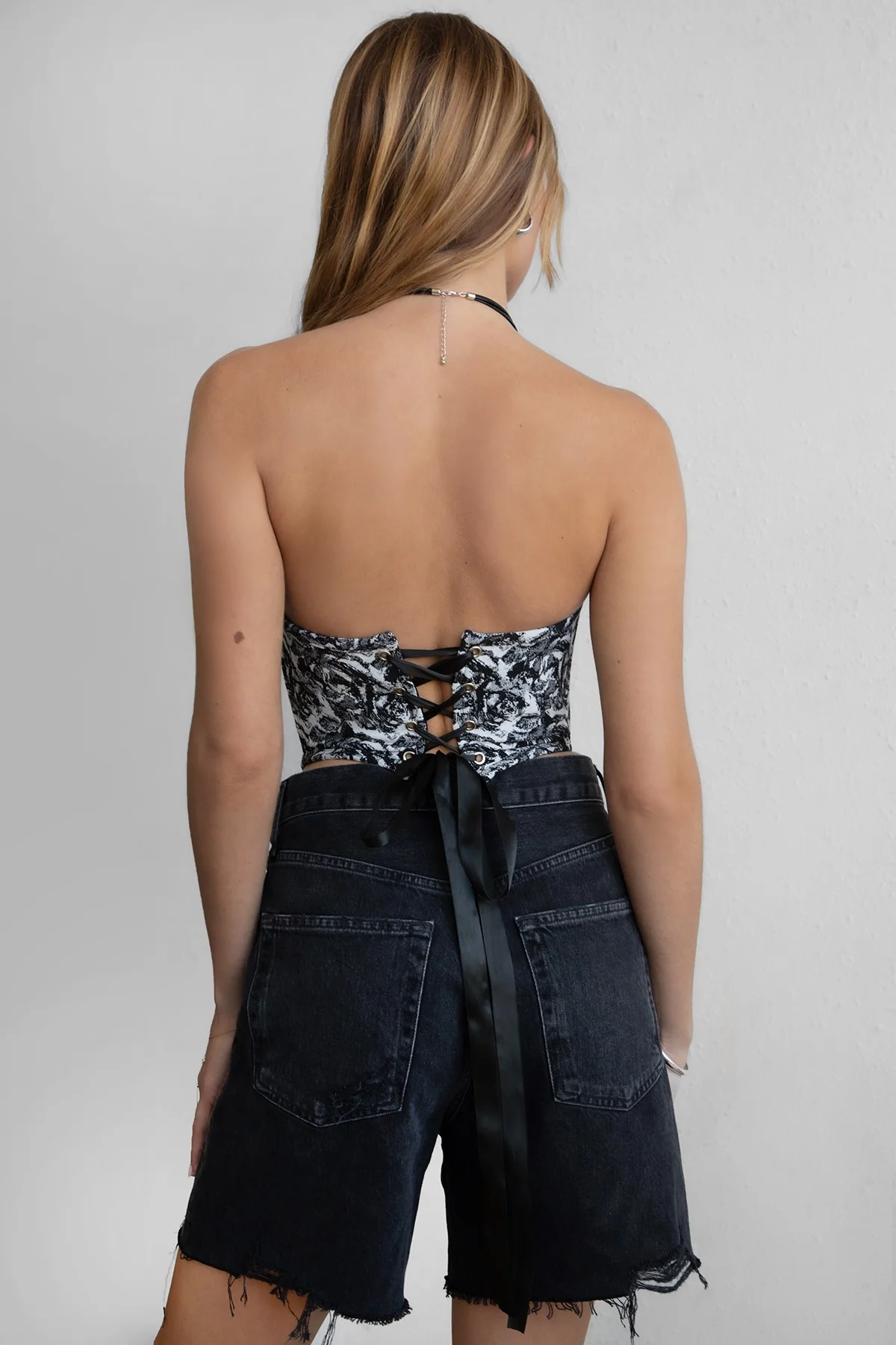 Briar Strapless Tapestry Print Corset Top - Image 3