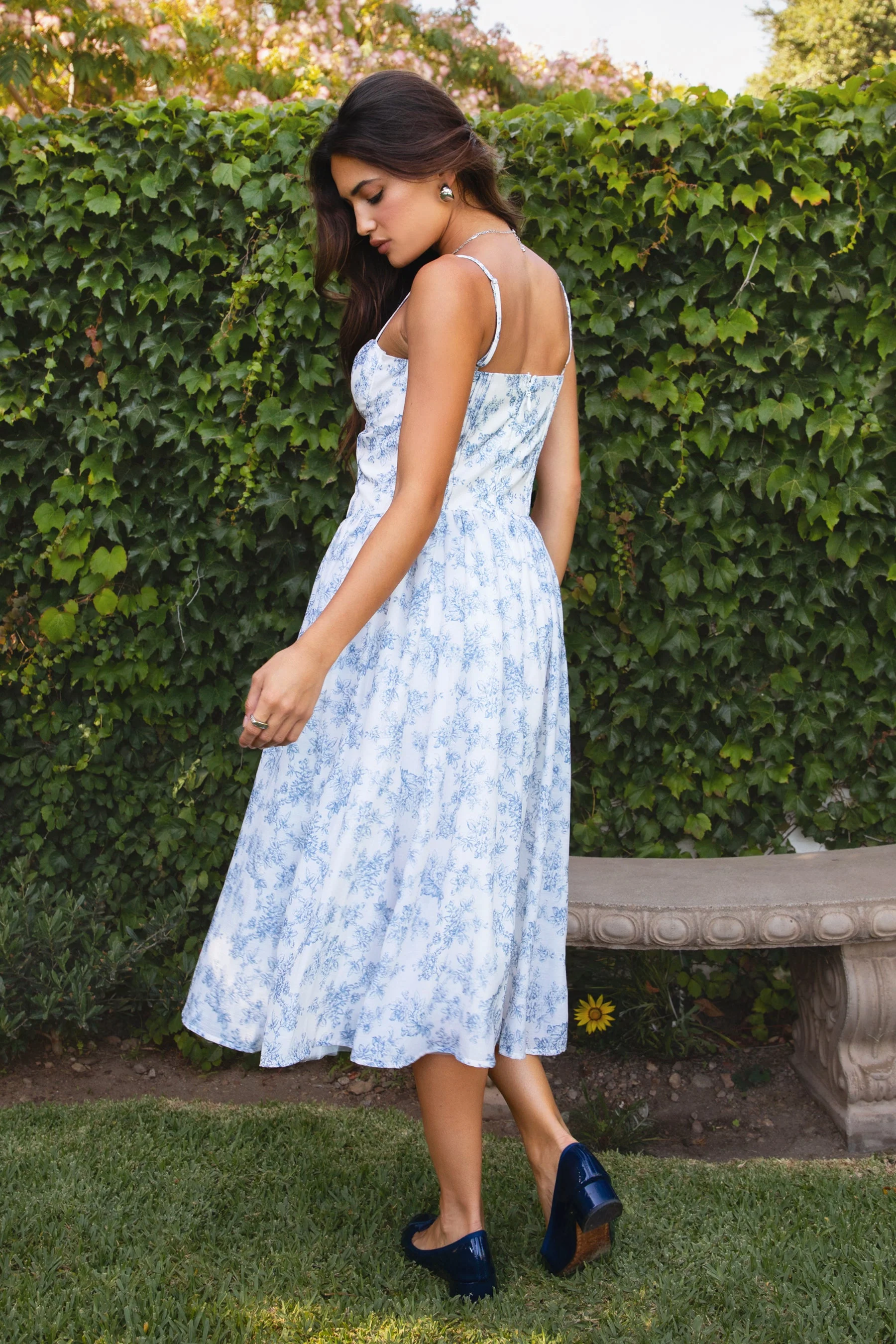 MERRIAM Chiffon Floral Print Midi Dress - Image 4