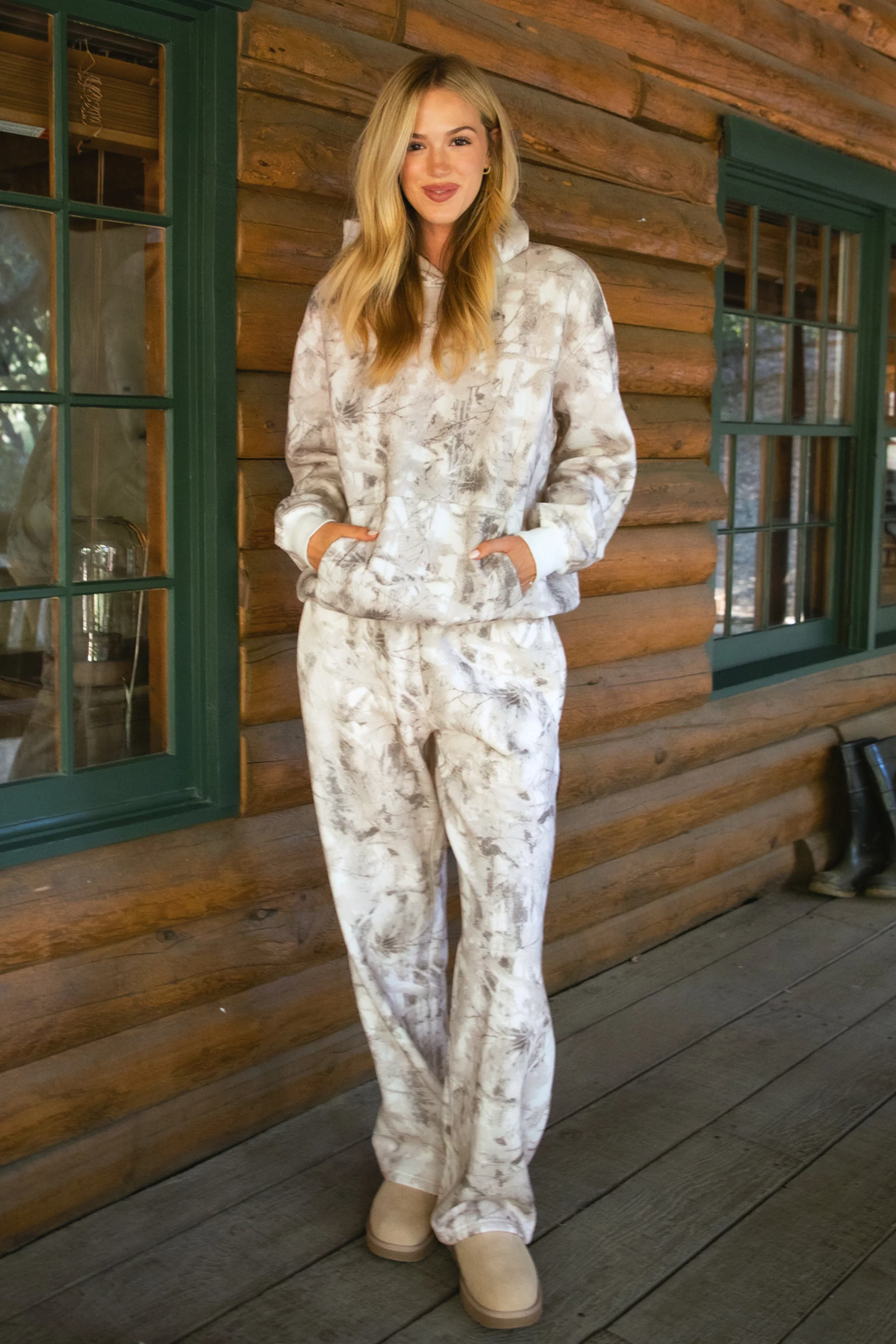 AVERY Light Woodland Camo Cloud Fleece Sweatpants - Image 3