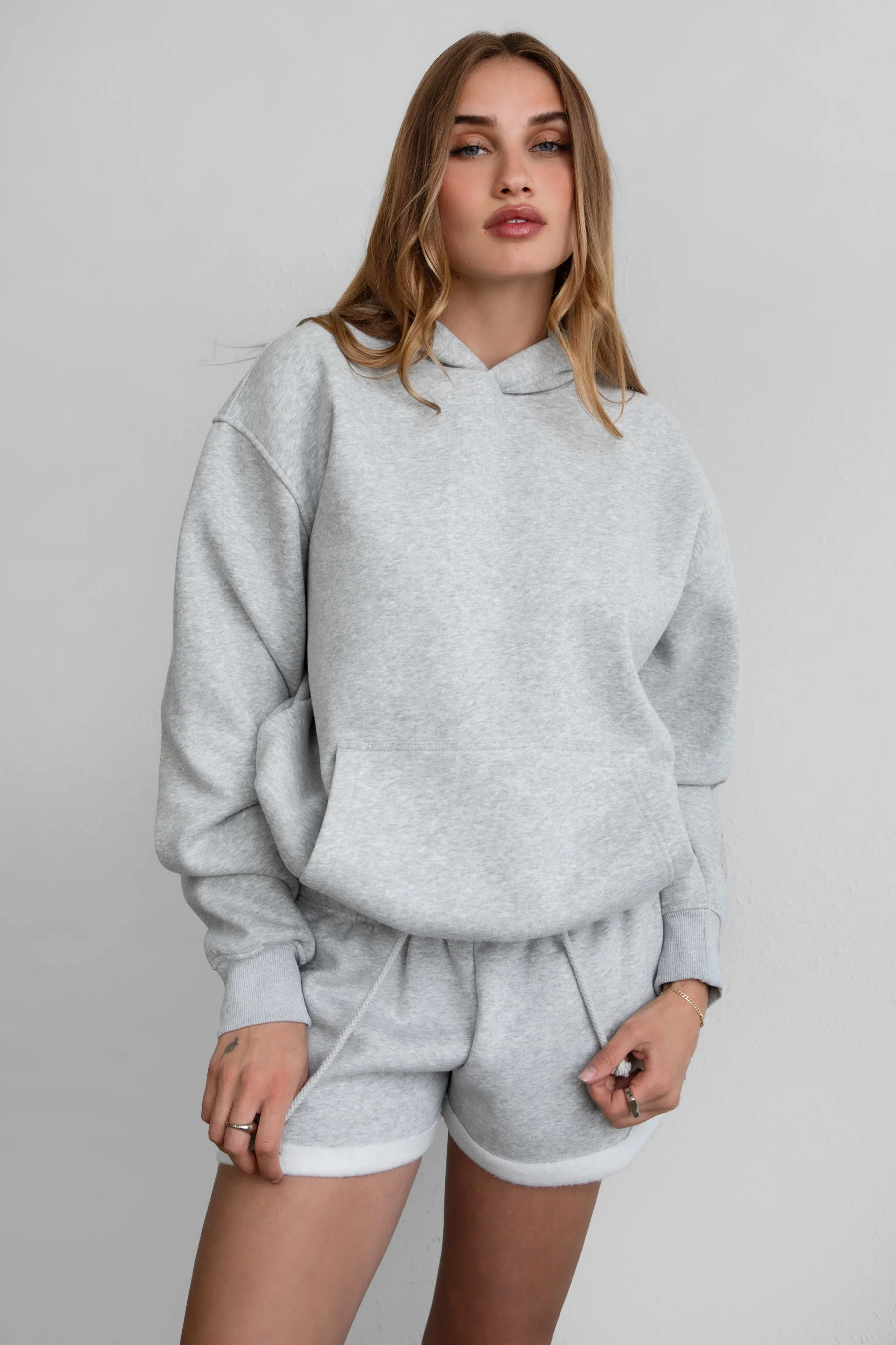 DAMI Cloud Fleece Classic Oversized Hoodie - Image 21