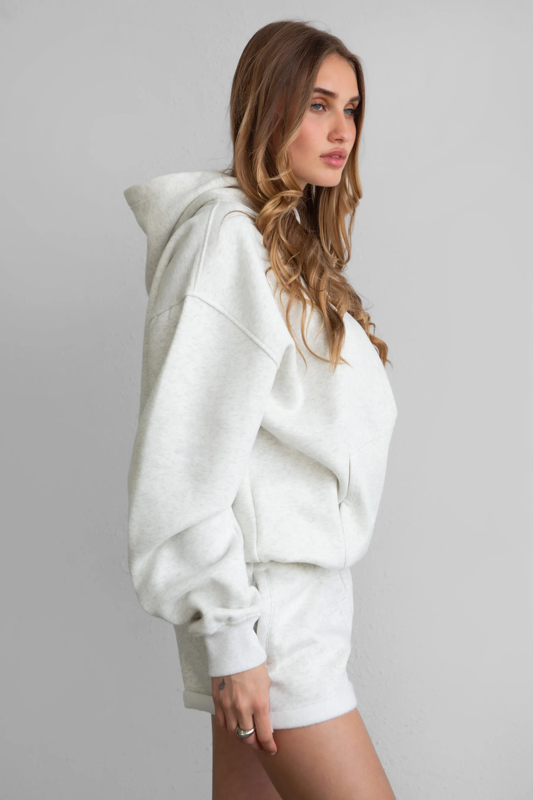 DAMI Cloud Fleece Classic Oversized Hoodie - Image 30