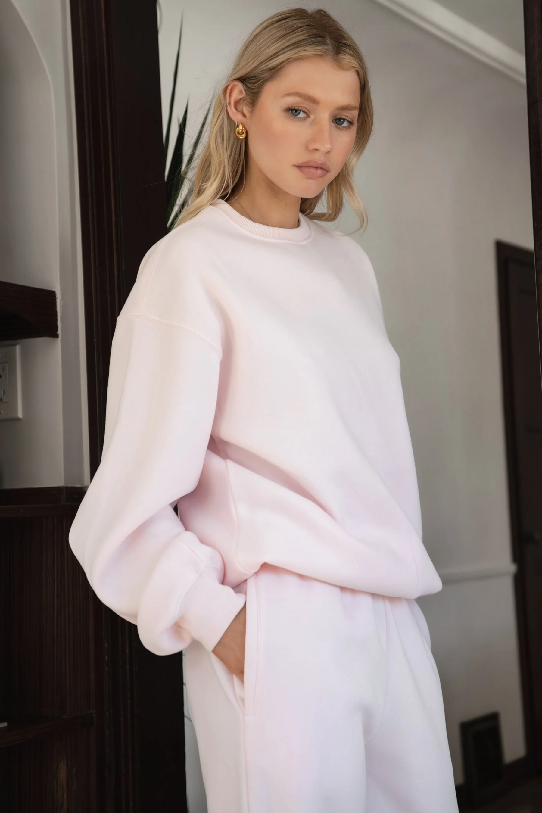 LANI Cloud Fleece Crew Neck Pullover Sweatshirt - Image 13